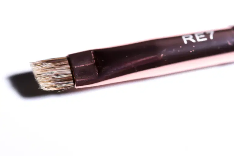 RLG Cosmetics RE 7- Brow Brush