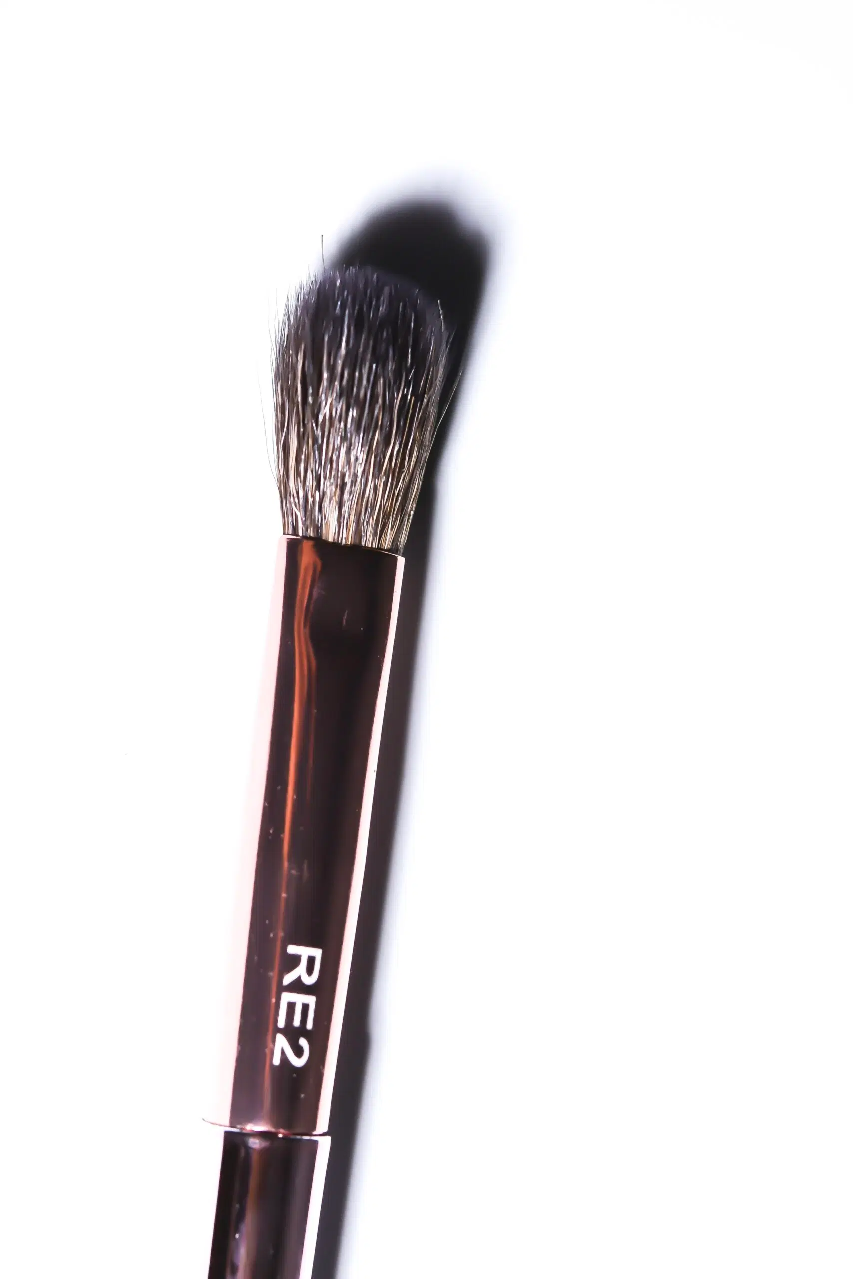 RLG Cosmetics Re 2- Crease Brush