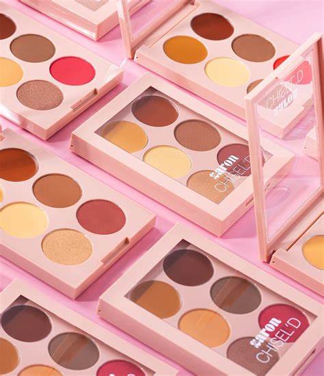 Zaron Chisel’d Face Palette