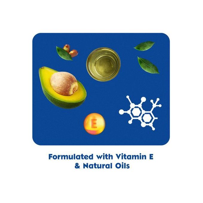 Nivea 24H Moisture Strawberry Shine Caring Lip Balm - Image 4